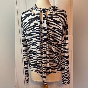 Nine West White Blue Stripe Long Sleeve‎ Blouse Top Size Medium